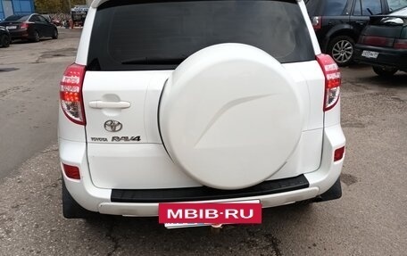 Toyota RAV4, 2011 год, 1 200 000 рублей, 4 фотография