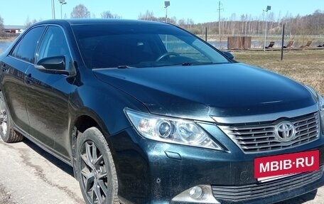 Toyota Camry, 2013 год, 1 550 000 рублей, 2 фотография