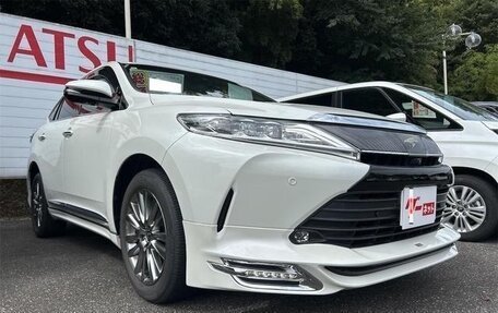 Toyota Harrier, 2019 год, 1 990 000 рублей, 5 фотография