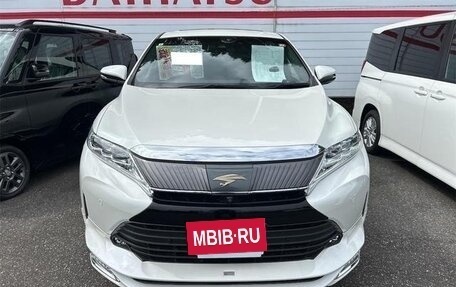 Toyota Harrier, 2019 год, 1 990 000 рублей, 3 фотография