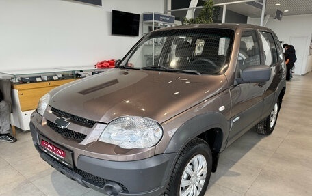 Chevrolet Niva I рестайлинг, 2013 год, 750 000 рублей, 1 фотография