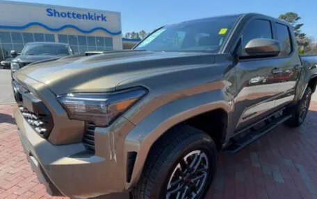 Toyota Tacoma, 2025 год, 6 688 000 рублей, 4 фотография