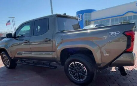 Toyota Tacoma, 2025 год, 6 688 000 рублей, 5 фотография