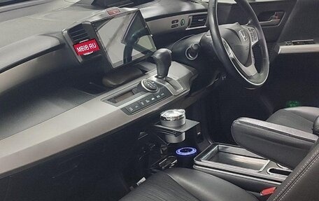 Honda Freed I, 2012 год, 1 200 000 рублей, 5 фотография