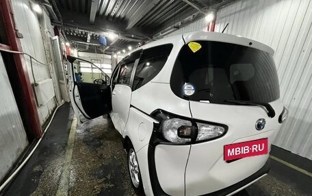 Toyota Sienta II, 2019 год, 1 285 000 рублей, 7 фотография
