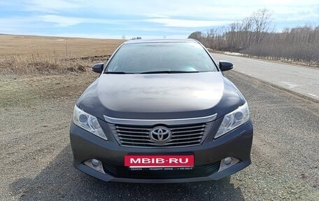 Toyota Camry, 2013 год, 1 700 000 рублей, 7 фотография