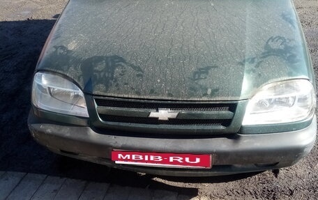 Chevrolet Niva I рестайлинг, 2003 год, 205 000 рублей, 8 фотография