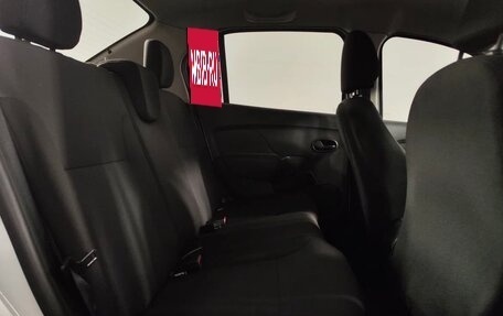 Renault Logan II, 2019 год, 1 100 000 рублей, 15 фотография