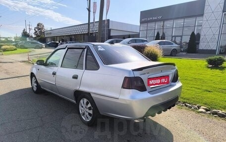 Daewoo Nexia I рестайлинг, 2010 год, 220 000 рублей, 3 фотография