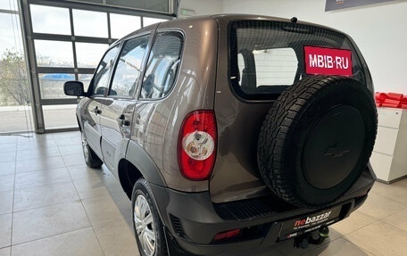 Chevrolet Niva I рестайлинг, 2013 год, 750 000 рублей, 17 фотография