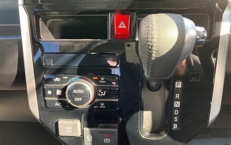 Toyota Roomy I, 2021 год, 415 000 рублей, 8 фотография