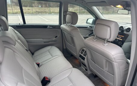 Mercedes-Benz GL-Класс, 2011 год, 3 000 000 рублей, 20 фотография