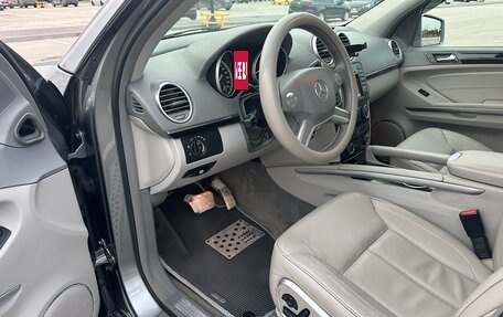 Mercedes-Benz GL-Класс, 2011 год, 3 000 000 рублей, 15 фотография