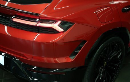 Lamborghini Urus I, 2026 год, 45 000 000 рублей, 16 фотография