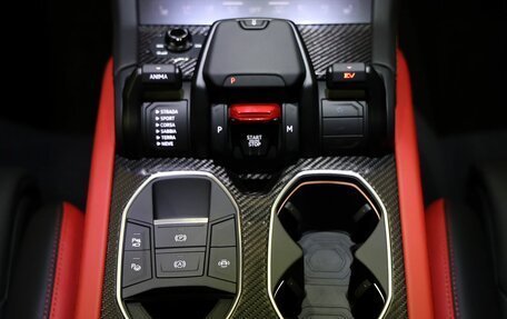 Lamborghini Urus I, 2026 год, 45 000 000 рублей, 34 фотография