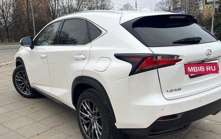 Lexus NX I, 2015 год, 2 600 000 рублей, 7 фотография