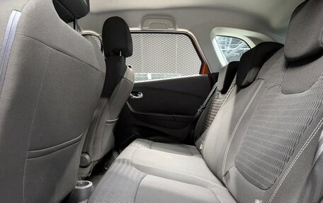 Renault Kaptur I рестайлинг, 2017 год, 1 299 000 рублей, 33 фотография