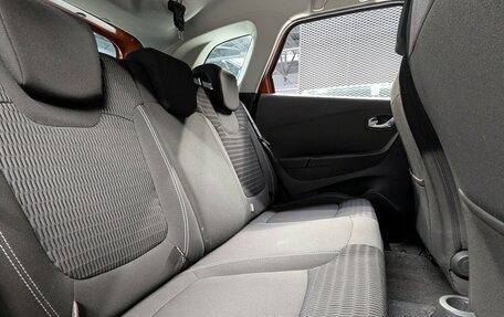 Renault Kaptur I рестайлинг, 2017 год, 1 299 000 рублей, 32 фотография