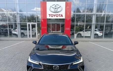 Toyota Avalon, 2022 год, 3 850 000 рублей, 2 фотография