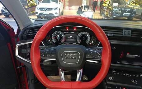 Audi Q3, 2023 год, 2 300 000 рублей, 13 фотография