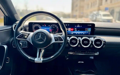 Mercedes-Benz A-Класс, 2022 год, 2 090 000 рублей, 7 фотография