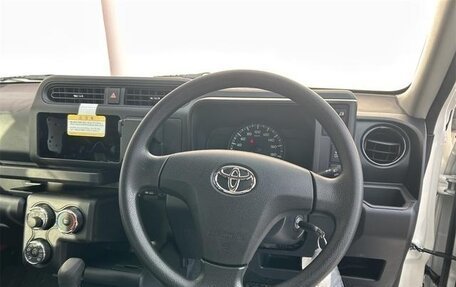 Toyota Probox I, 2022 год, 879 999 рублей, 15 фотография