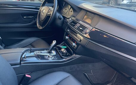 BMW 5 серия, 2012 год, 1 300 000 рублей, 4 фотография