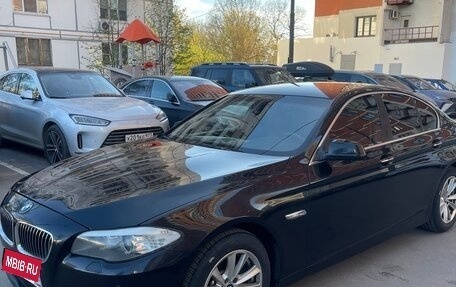 BMW 5 серия, 2012 год, 1 300 000 рублей, 2 фотография