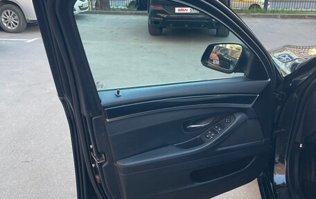 BMW 5 серия, 2012 год, 1 300 000 рублей, 13 фотография