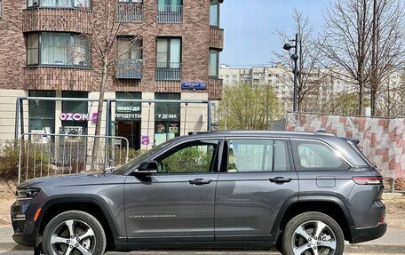 Jeep Grand Cherokee, 2023 год, 5 899 000 рублей, 7 фотография