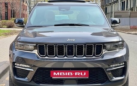 Jeep Grand Cherokee, 2023 год, 5 899 000 рублей, 2 фотография