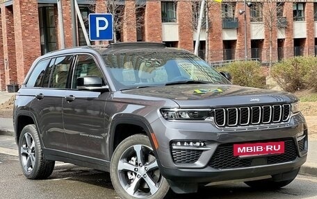 Jeep Grand Cherokee, 2023 год, 5 899 000 рублей, 3 фотография