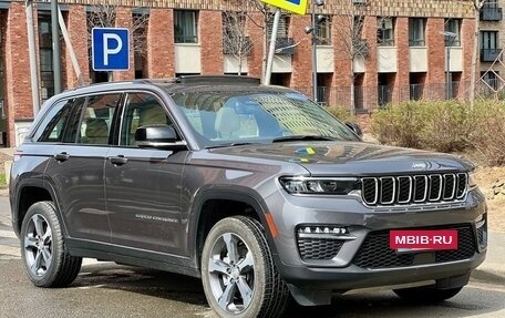 Jeep Grand Cherokee, 2023 год, 5 899 000 рублей, 9 фотография