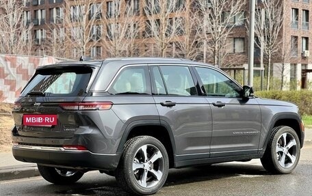 Jeep Grand Cherokee, 2023 год, 5 899 000 рублей, 11 фотография