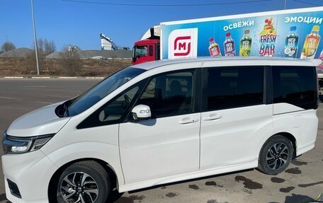 Honda Stepwgn IV, 2020 год, 2 620 000 рублей, 9 фотография