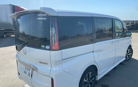 Honda Stepwgn IV, 2020 год, 2 620 000 рублей, 13 фотография