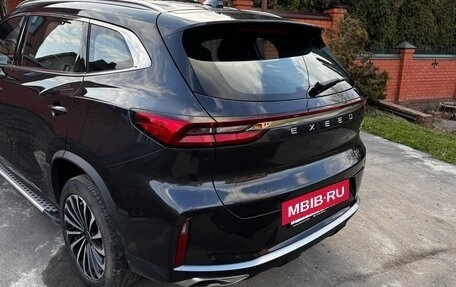 CheryExeed TXL, 2024 год, 2 850 000 рублей, 3 фотография