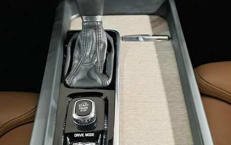 Volvo XC60 II, 2019 год, 2 690 000 рублей, 12 фотография