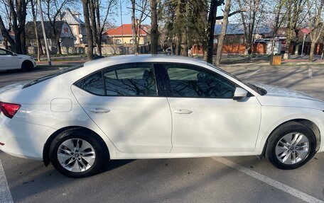 Skoda Octavia IV, 2021 год, 2 300 000 рублей, 5 фотография