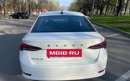 Skoda Octavia IV, 2021 год, 2 300 000 рублей, 4 фотография