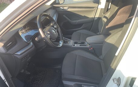 Skoda Octavia IV, 2021 год, 2 300 000 рублей, 10 фотография