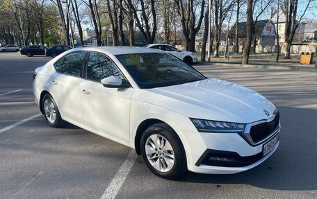 Skoda Octavia IV, 2021 год, 2 300 000 рублей, 8 фотография