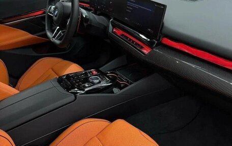 BMW M5, 2025 год, 19 000 000 рублей, 12 фотография