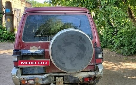 Mitsubishi Pajero III рестайлинг, 1995 год, 400 000 рублей, 3 фотография