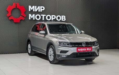 Volkswagen Tiguan II, 2019 год, 2 625 000 рублей, 3 фотография