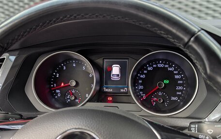 Volkswagen Tiguan II, 2019 год, 2 625 000 рублей, 28 фотография