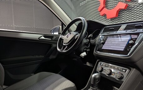 Volkswagen Tiguan II, 2019 год, 2 625 000 рублей, 31 фотография