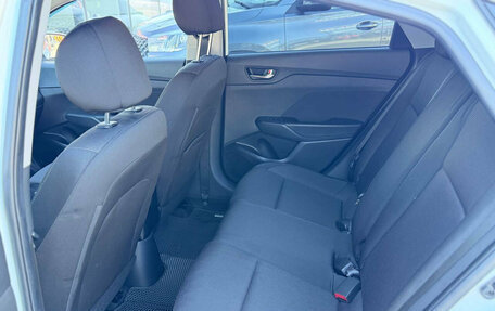 Hyundai Solaris II рестайлинг, 2018 год, 1 300 000 рублей, 14 фотография