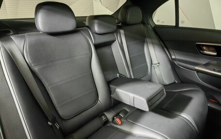 Mercedes-Benz C-Класс, 2022 год, 5 200 000 рублей, 17 фотография