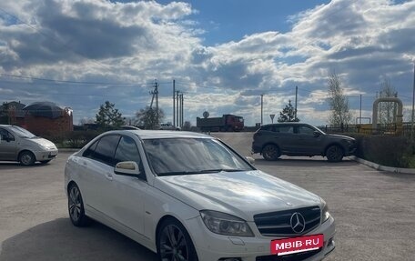 Mercedes-Benz C-Класс, 2008 год, 650 000 рублей, 3 фотография